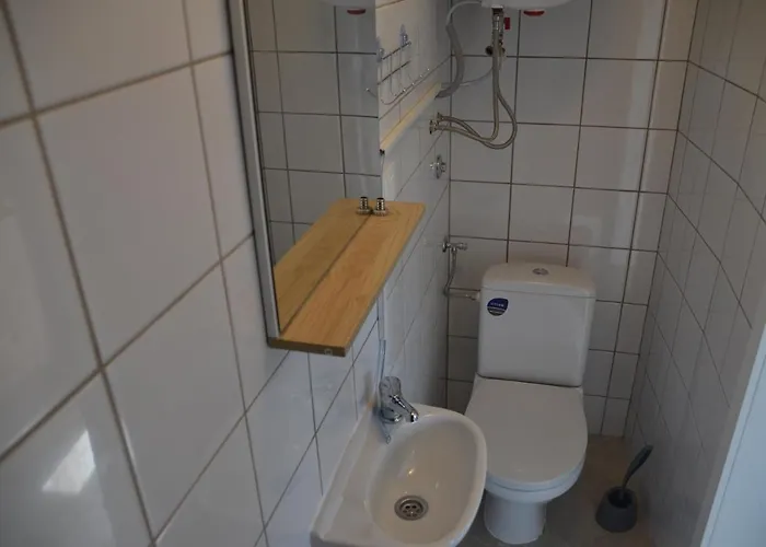 Pri Stari Presi Nastanitev v družini Lendava